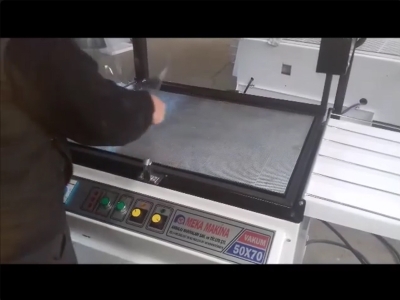 Pneumatic Automatic Skinpack Vacuum Packaging Machine